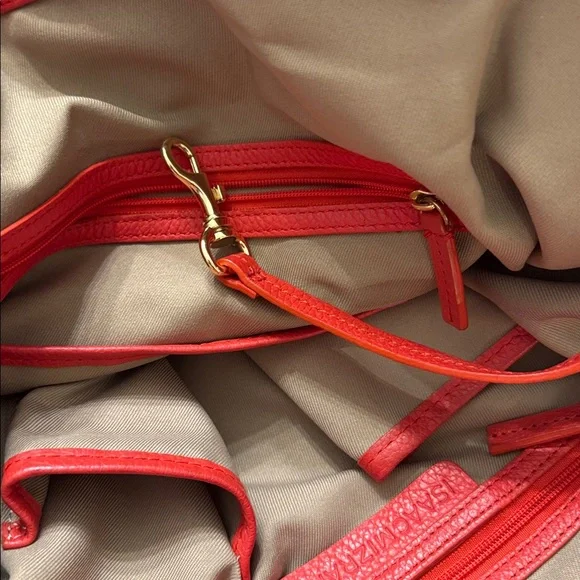 Isaac Mizrahi Live XLG Fire Engine RED 100% Leather Bag Tote Purse gold hardware - Picture 11 of 12